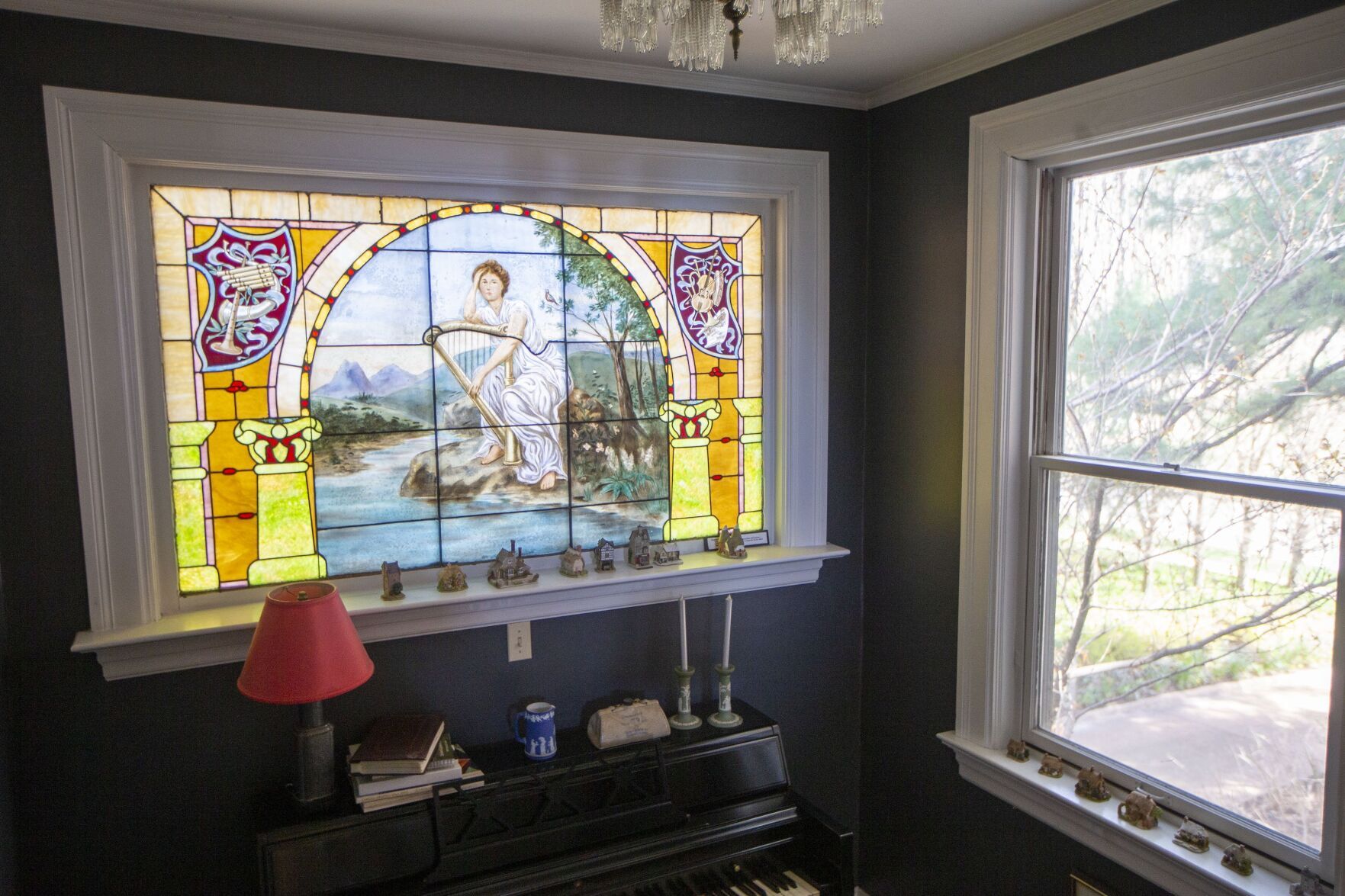 At Home: Karen Kalish colorful classic home
